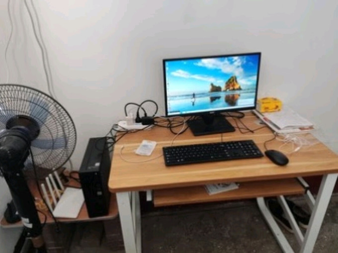 戴尔台式机