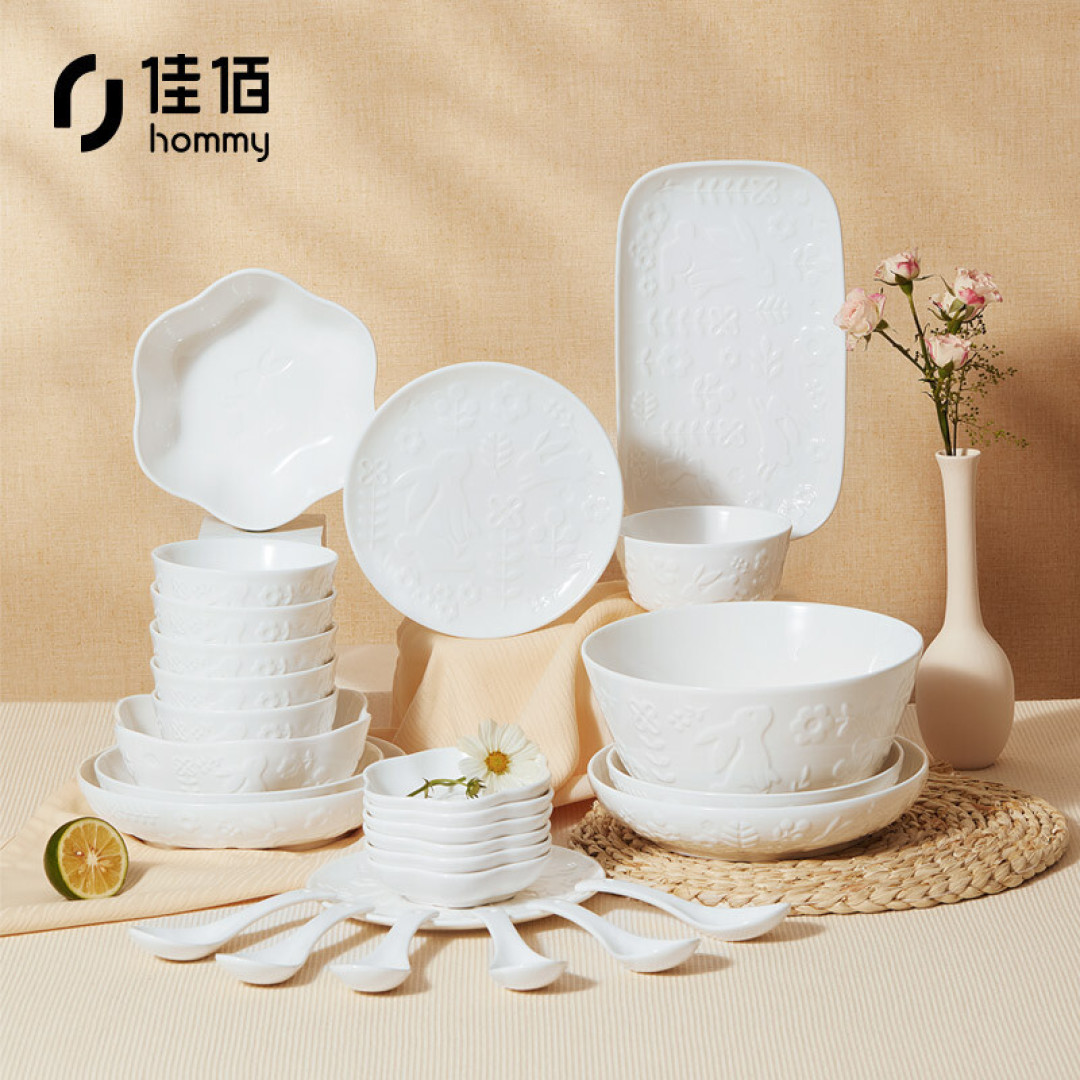 佳佰祈月浮雕餐具 丨美食与美器让用餐更愉快