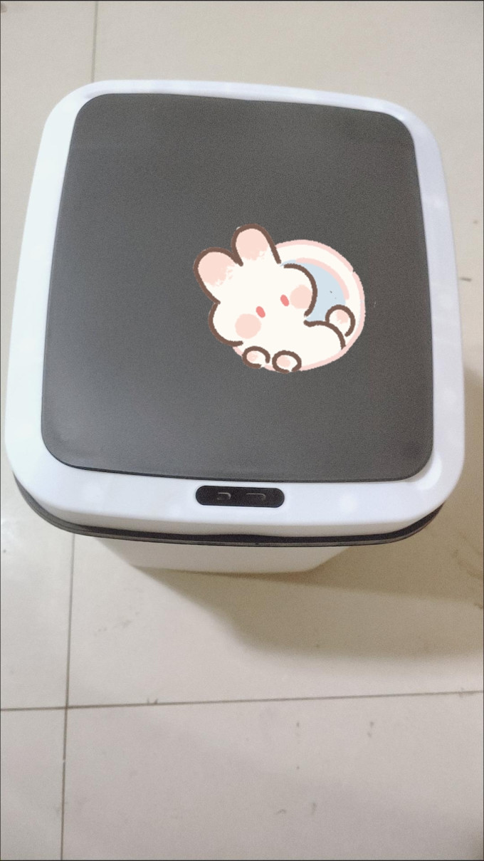 垃圾桶