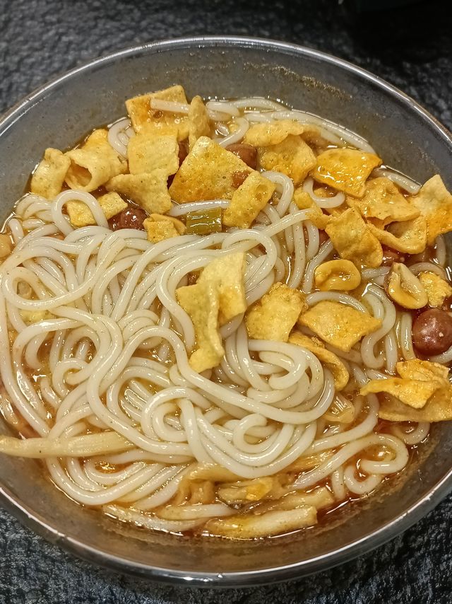 超级好吃的螺蛳粉冲冲冲