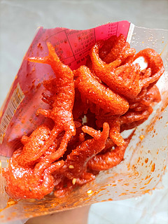 令人食指大动的网红辣条你吃了吗？