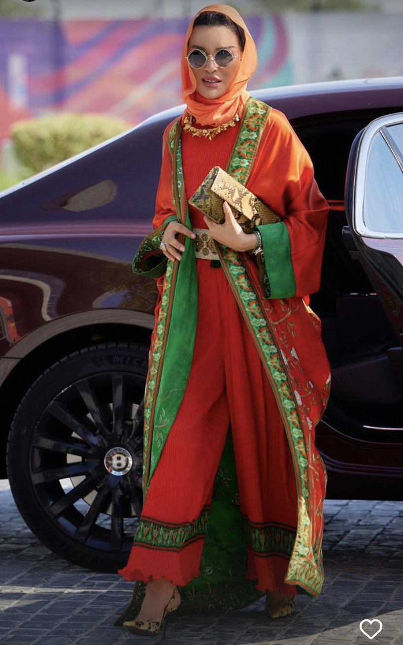 63岁卡塔尔第一富婆？戴两百万胸针拎爱马仕，这位王太后背后的故事才精彩！