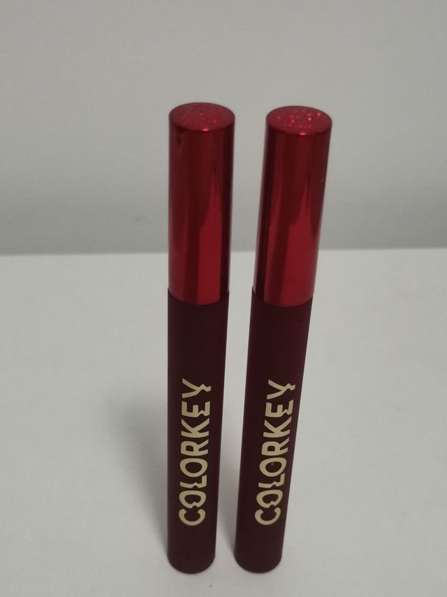 绝绝子的新年限定唇釉
