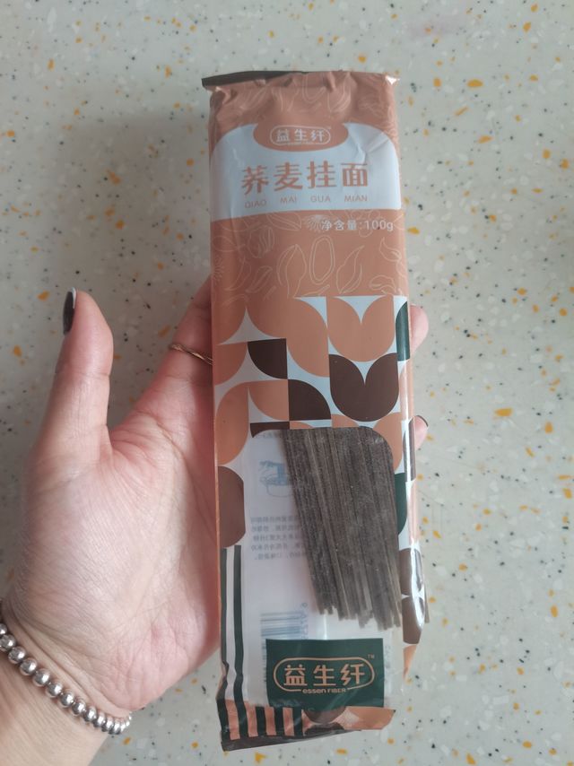 益生纤荞麦挂面条