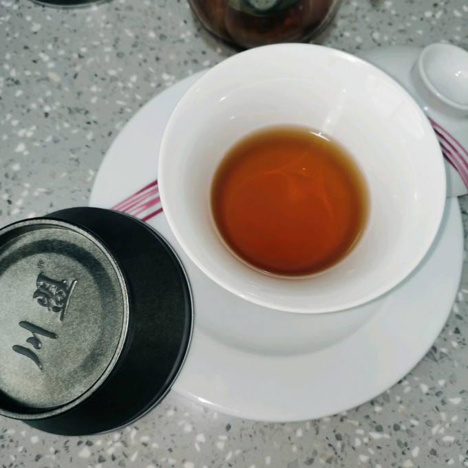 川盟红茶