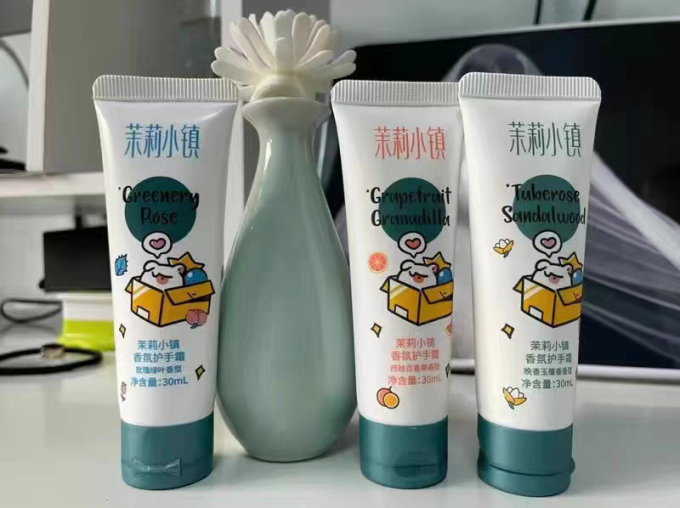 茉莉小镇护手霜