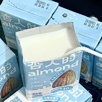 奶晕了😅一盒才30卡的杏仁奶…