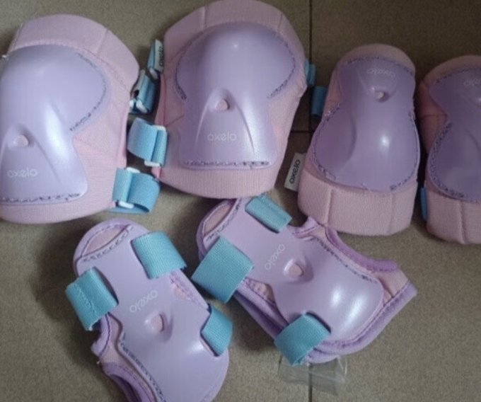 防护装备一定要配齐,护膝护肘就犹为关键,迪卡侬上全套装备可以一次买