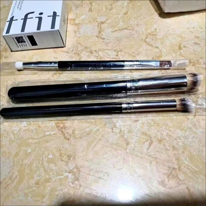 化妆刷