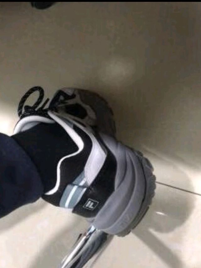 斐乐惊夺者2