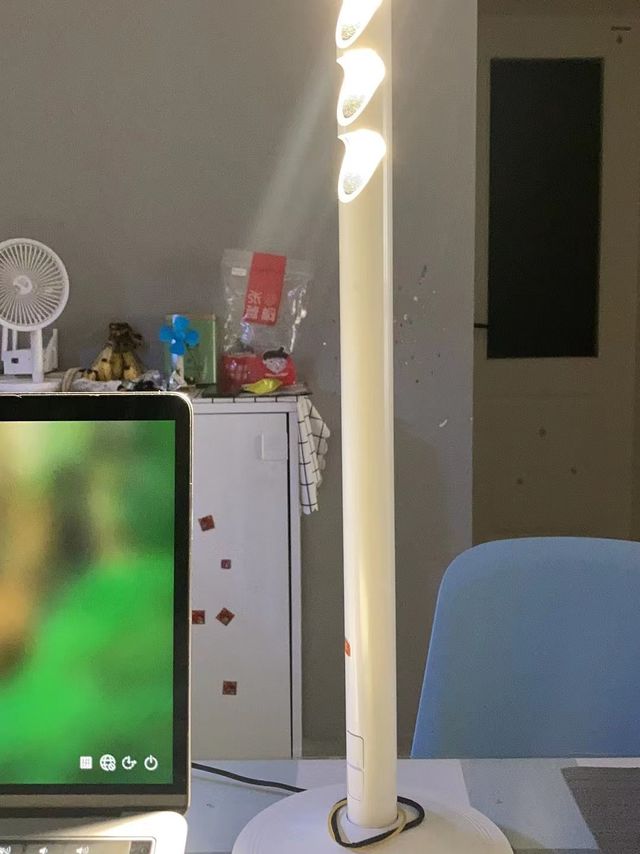 路灯款，万元级迷你台灯