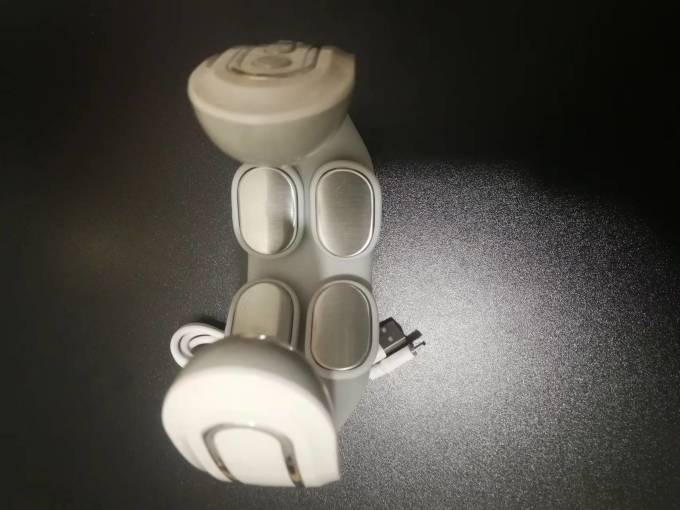 按摩器