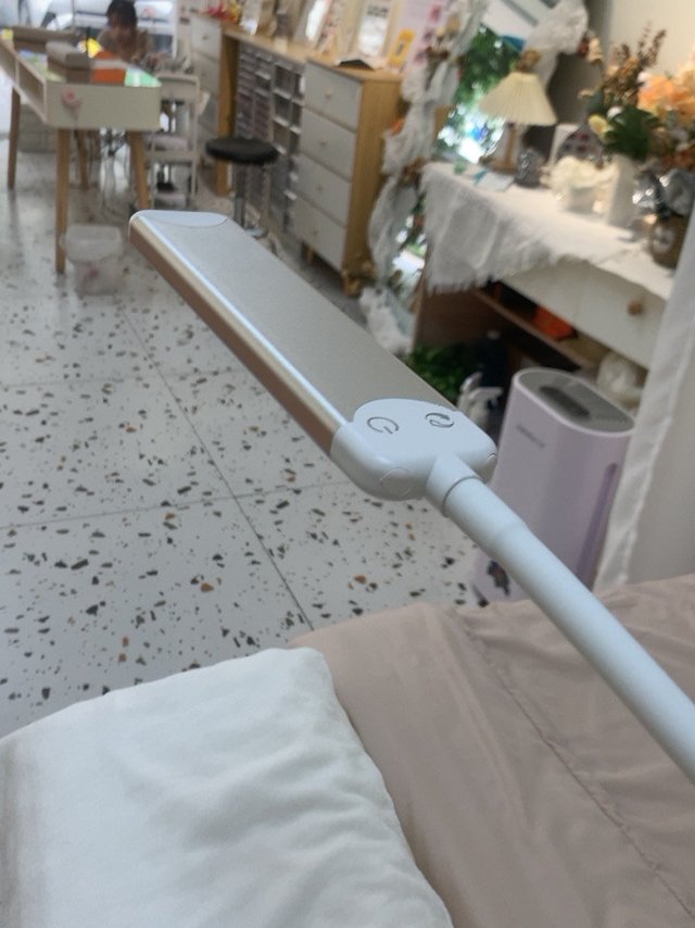 超性价比的落地灯