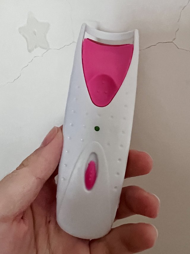 电烫加热睫毛夹电池款