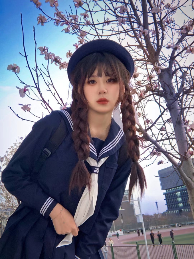 燕子家的JK校服女士T恤