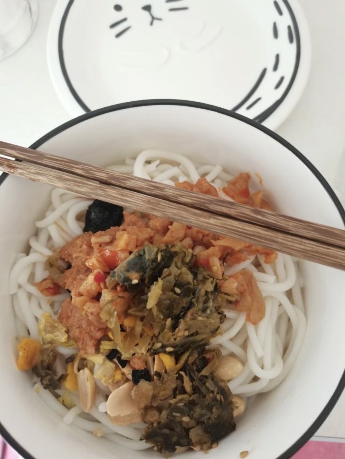 香猪部落方便食品