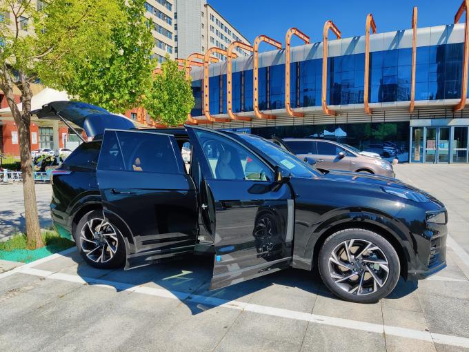 领克SUV
