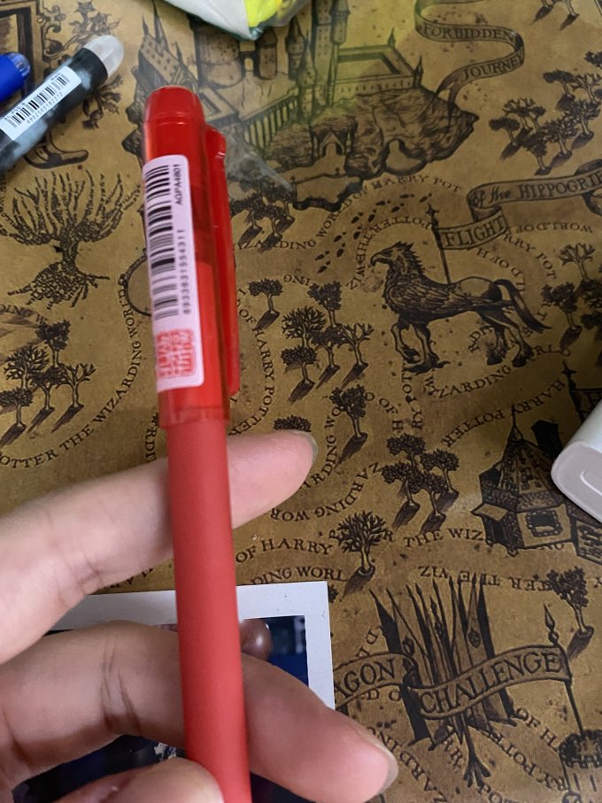 超好用的红色水笔