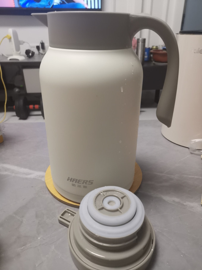 哈尔斯保温壶效果不错