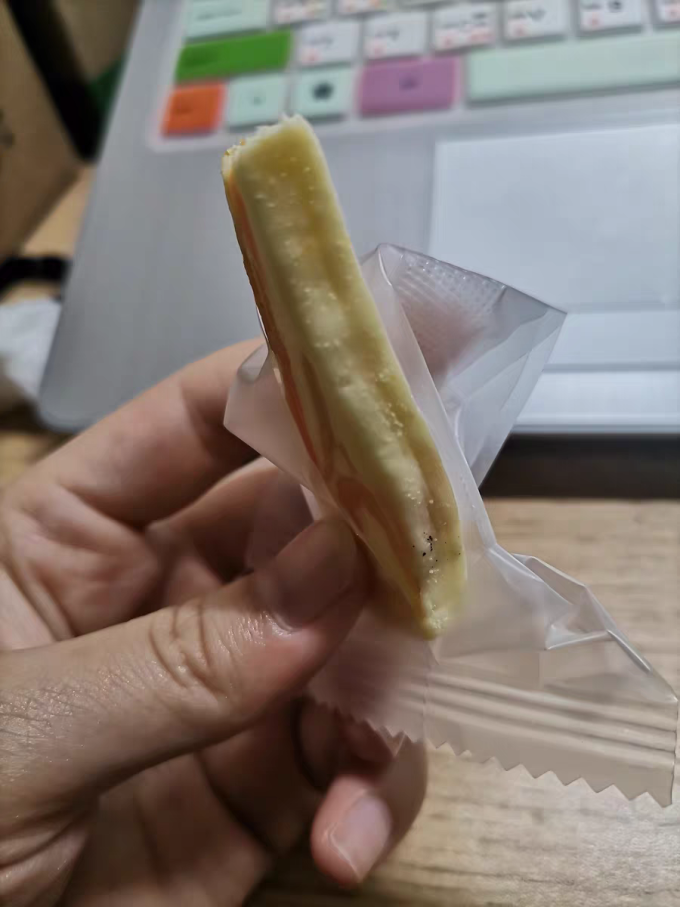 本宫饿了面包
