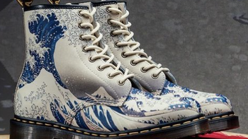 浪起来！Dr.Martens x 大都会博物馆·浮世绘 飒酷马丁靴迎来江户川时代