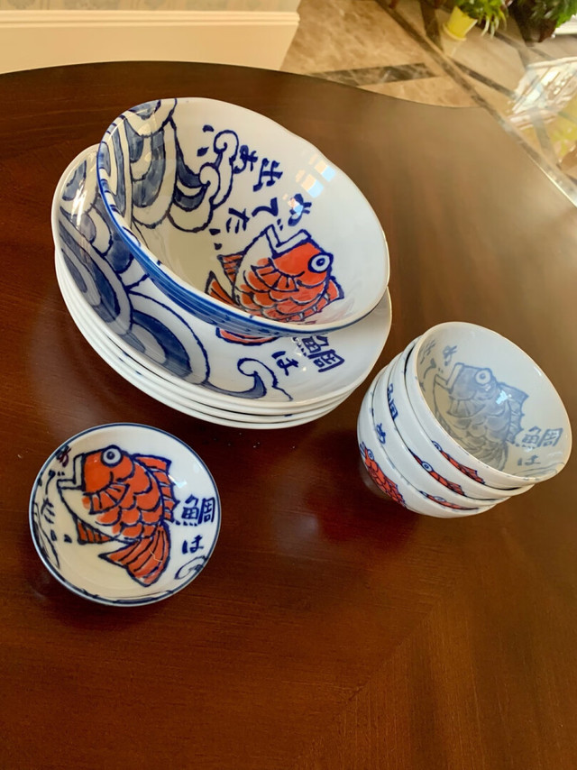 超级喜欢这款十件套装餐具，美浓烧餐具已经