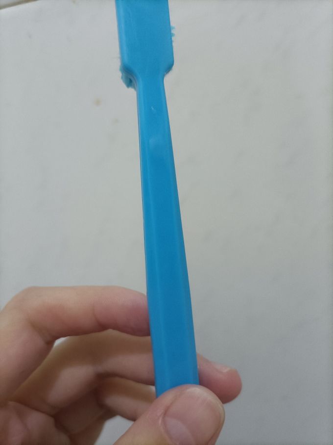 雷治牙刷