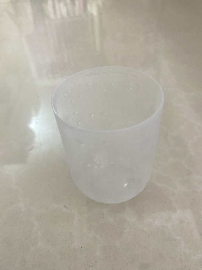 牙膏