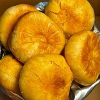 强烈推荐你们去试一下友臣肉松饼的辣味儿！