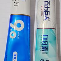 美白去黄护牙龈清新口气的百力巨人白牙素膏