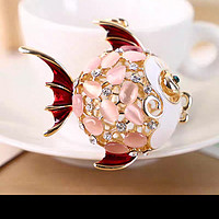 日本创意礼品可爱猫眼石水钻好运锦鲤挂件鱼汽车钥匙扣 女包饰品