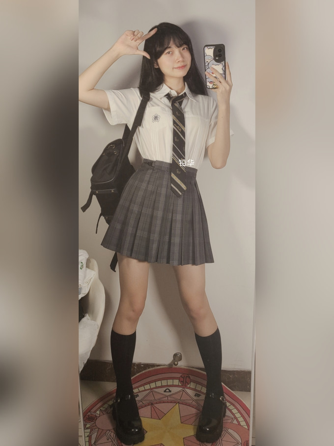 川岛私立学院JK制服