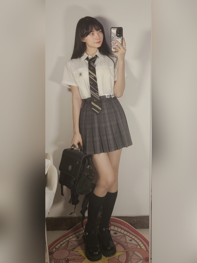川岛私立学院JK制服
