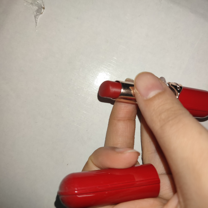 卡姿兰口红