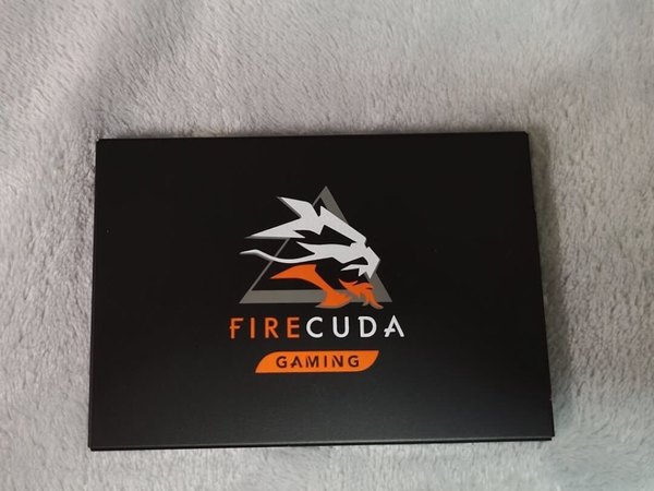 冲着5600TBW来的，没找到ironw