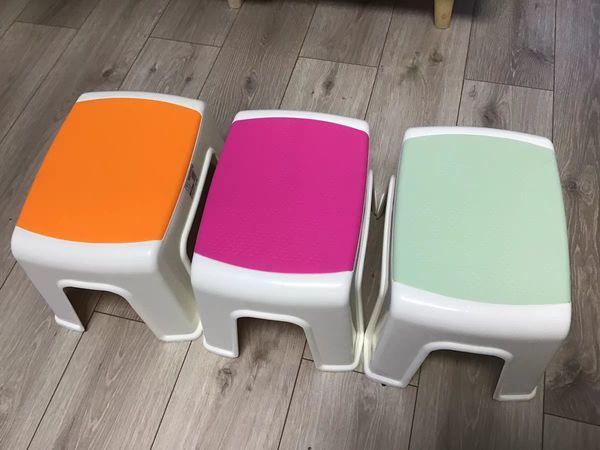 塑料加厚可叠放小板凳