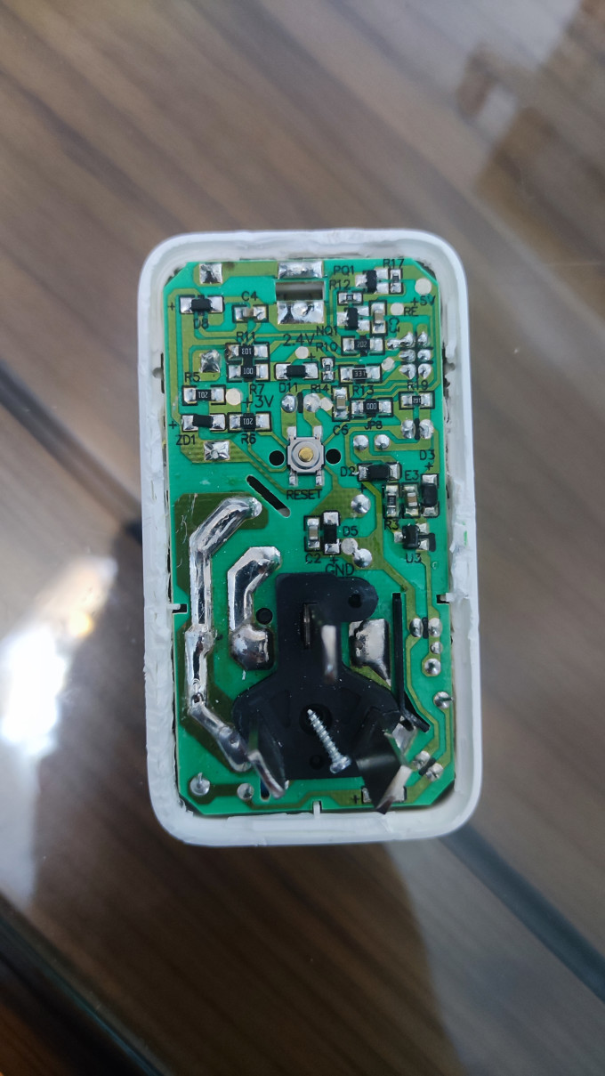  水文>暴力拆解公牛gnd-1定时插座