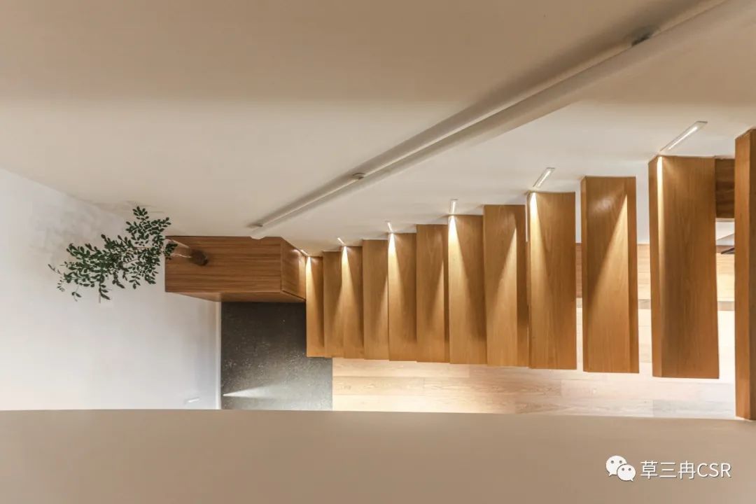 35㎡的Loft公寓,变身日式一户建,网友:豪宅范儿有了!