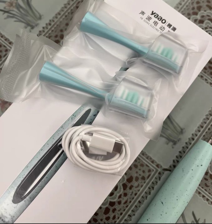 电动牙刷