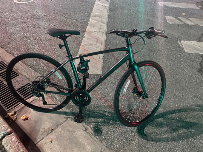 23崔克(trek) 城市自行车液压碟刹禧玛诺变速700c城市旅行平把公路车