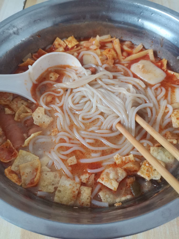 鼎螺鲜方便速食