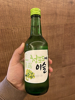 和女神看世界杯，那必须配韩国烧酒