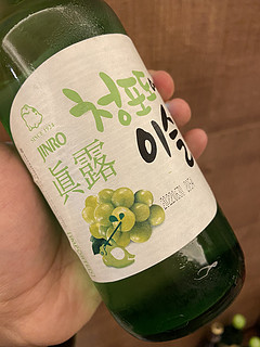 和女神看世界杯，那必须配韩国烧酒