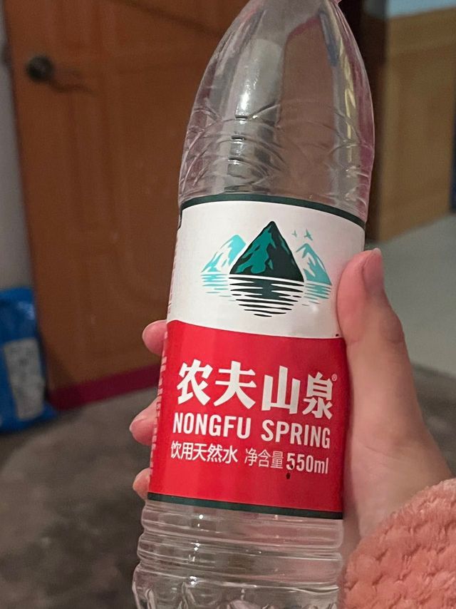 农夫山泉矿泉水超级好喝！