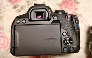 佳能850D单反数码相机