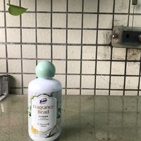 在超市临时买的洗衣香珠闻起来味道还真不错
