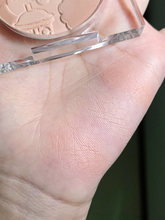 稚优泉中性香水