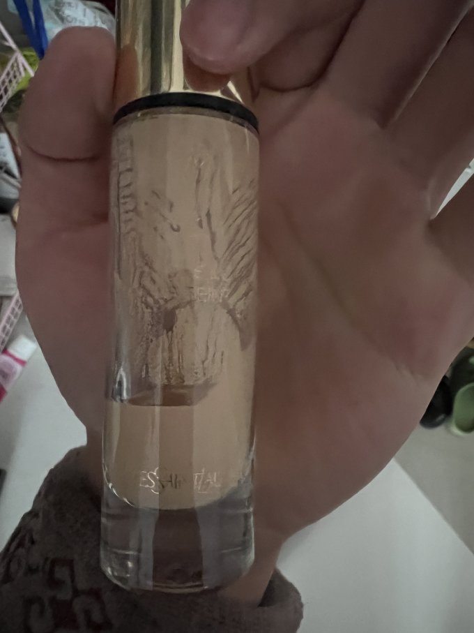 滋色遮瑕膏