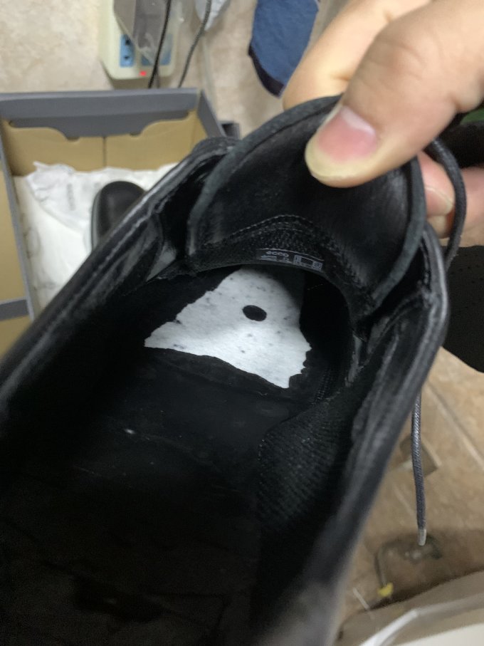 爱步休闲皮鞋