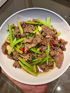 小炒黄牛肉